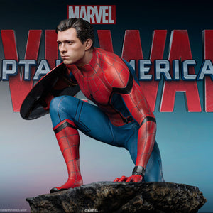 Queen Studios Spider-man (Movie Edition) (Premium Edition) 1:4 Scale Statue